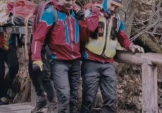 Kluzké horské cesty jsou na podzim zrádné
