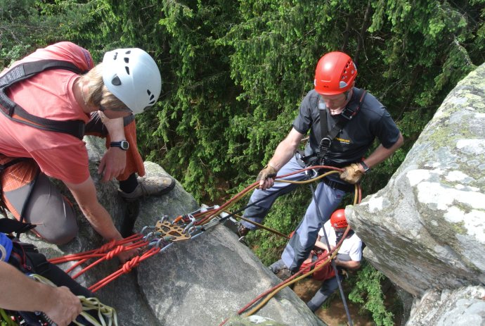 Základní škola HS a Cvičitelský kurz
