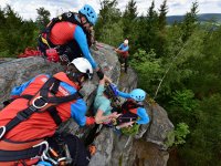 Na Milovech proběhl cvičitelský kurz, navazuje Letní škola Horské služby